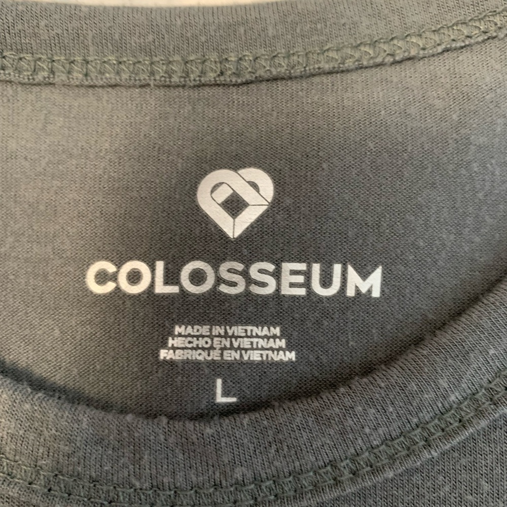 Colosseum Rouched Shoulder Top - Picture 8 of 13